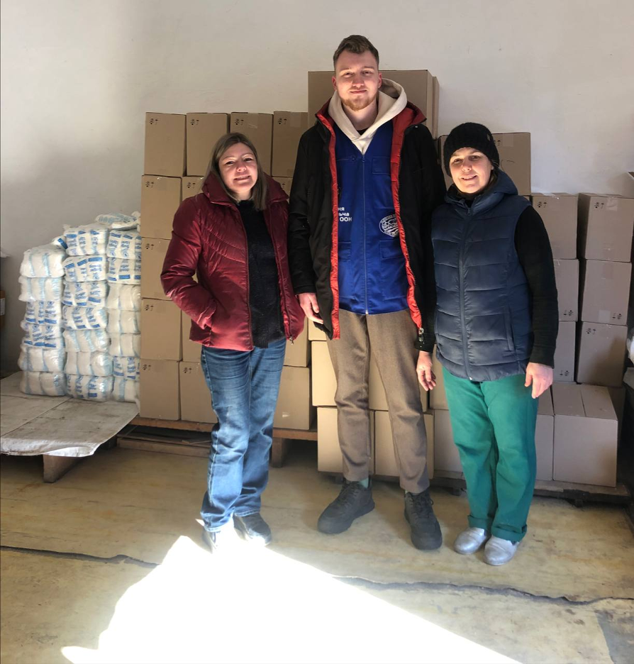 Підтримуємо великі і малі установи