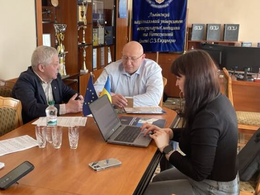 Робоча зустріч головного партнера проєкту ZeroHeracleum,  голови Львівської Аграрної палати, Ігоря Вуйцика з ректором Львівського національного університету ветеринарної медицини та біотехнологій імені С.З. Ґжицького Іваном Парубчаком.