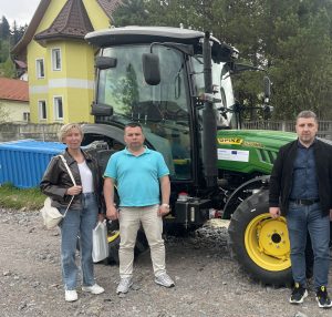 ТЕРИТОРІАЛЬНІ ГРОМАДИ ОТРИМАЛИ ТЕХНІКУ ТА ОБЛАДНАННЯ ДЛЯ ЗНИЩЕННЯ БОРЩІВНИКА