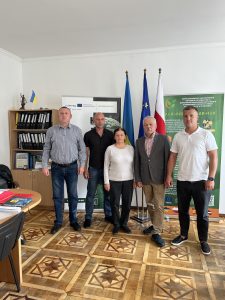 АКТИВНІ ГРОМАДИ ОТРИМАЮТЬ ВІДШКОДУВАННЯ ЗА ЗНИЩЕННЯ БОРЩІВНИКА
