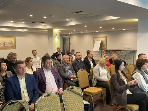 Як працює механізм допомоги фермерам у залученні коштів для розвитку бізнесу.